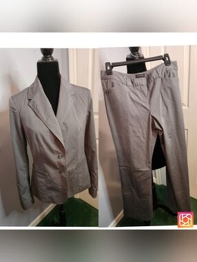The Limited Gray Pinstripe Cassidy Fit Blazer and Pants Size 8